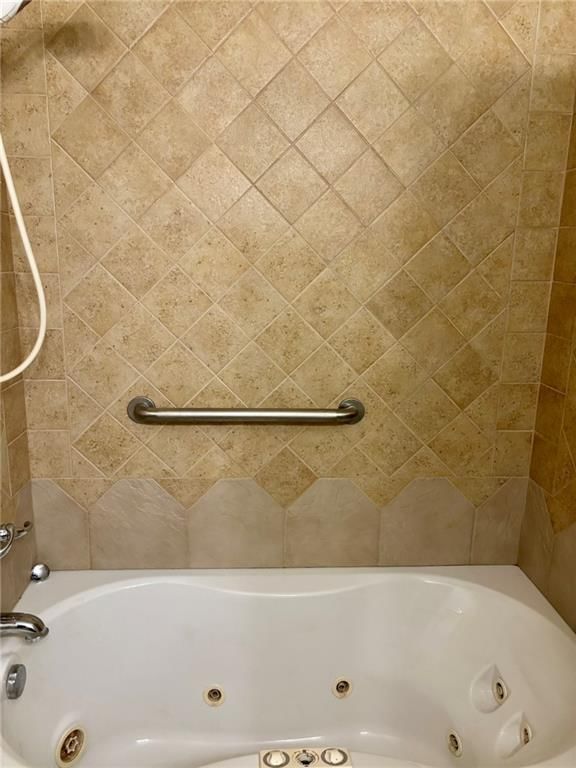 102 Cottonwood Close Street — photo 18