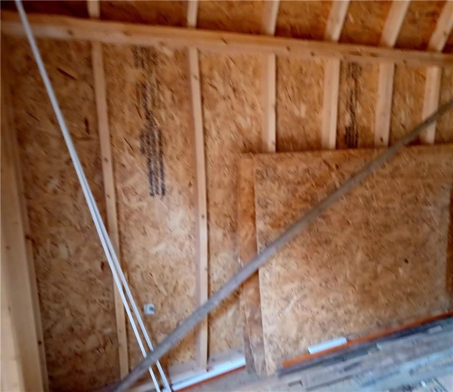 102 Cottonwood Close Street — photo 31