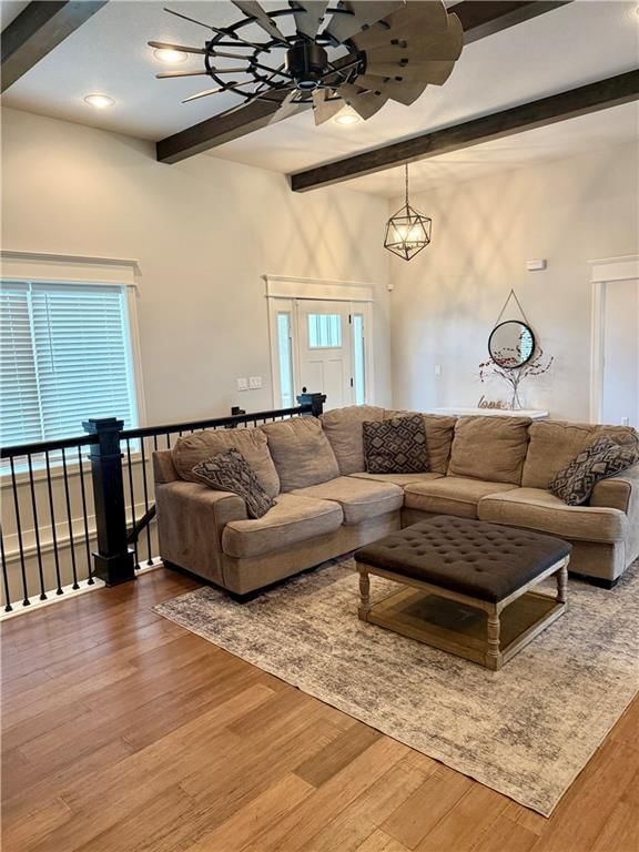 522 NW Bailey Drive — photo 6