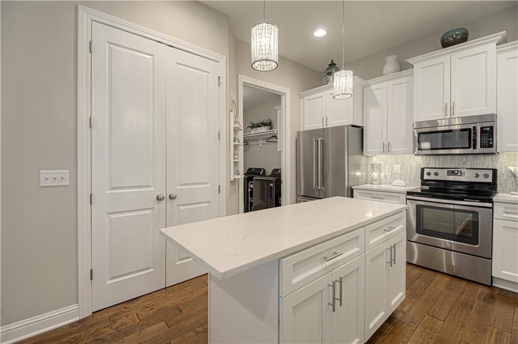 15597 S Church Street — photo 14