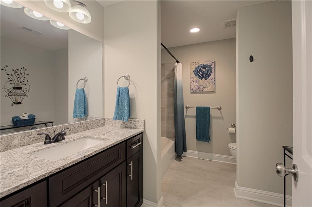 15597 S Church Street — photo 35