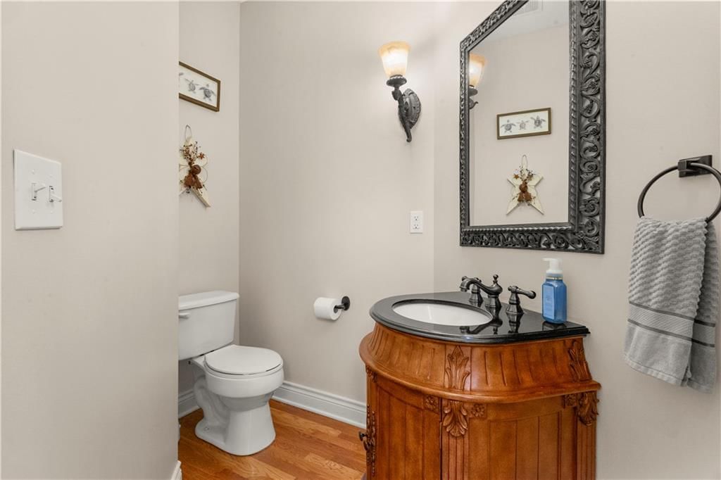 709 NE Twin Brook Drive — photo 15