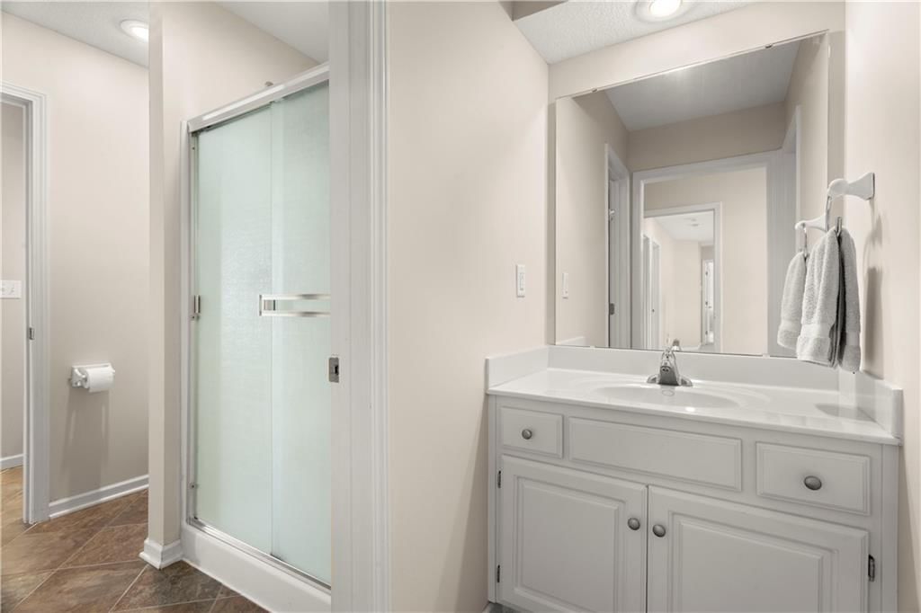 709 NE Twin Brook Drive — photo 27