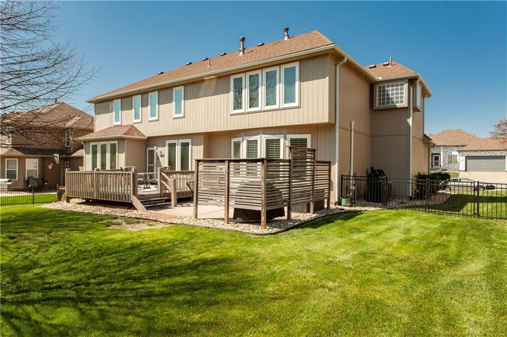 709 NE Twin Brook Drive — photo 40