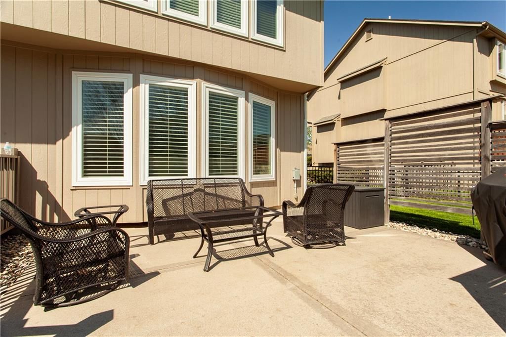 709 NE Twin Brook Drive — photo 41