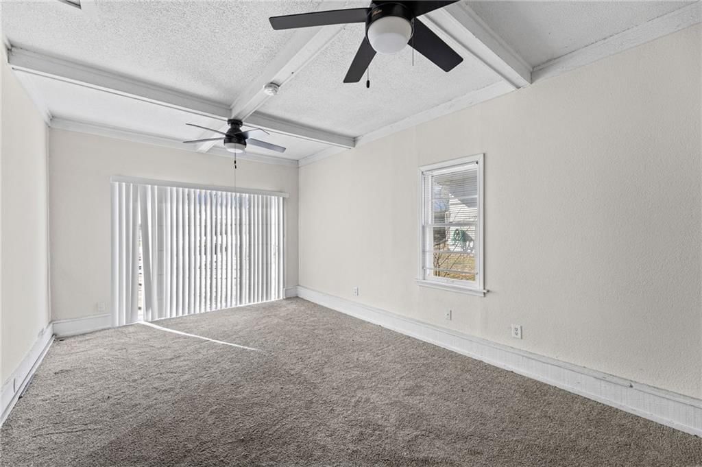 10209 Hillcrest Road — photo 13