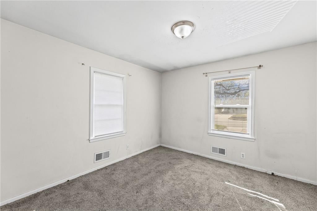 10209 Hillcrest Road — photo 20