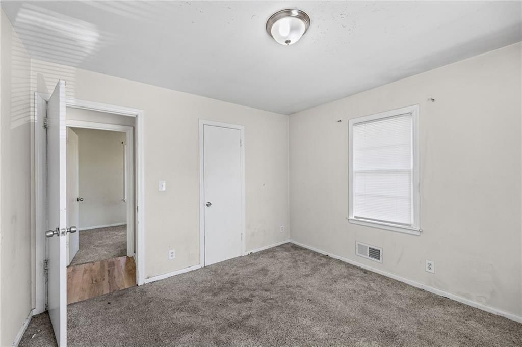 10209 Hillcrest Road — photo 21