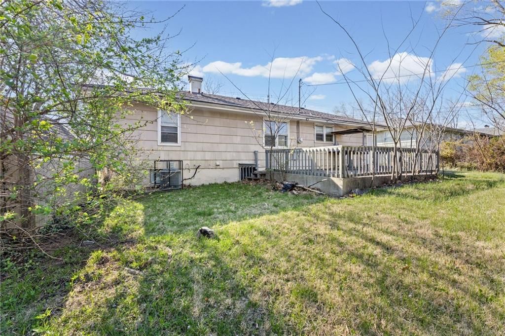 10209 Hillcrest Road — photo 35