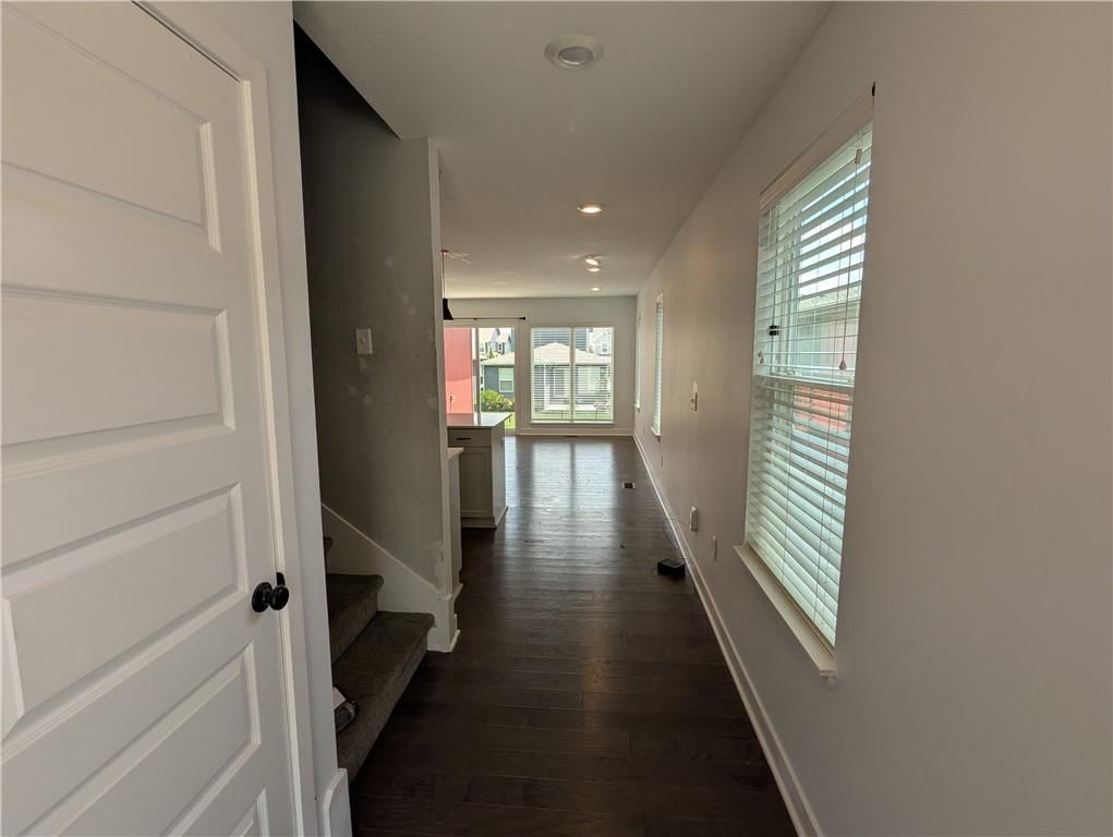 8816 SW 9th Street — photo 3