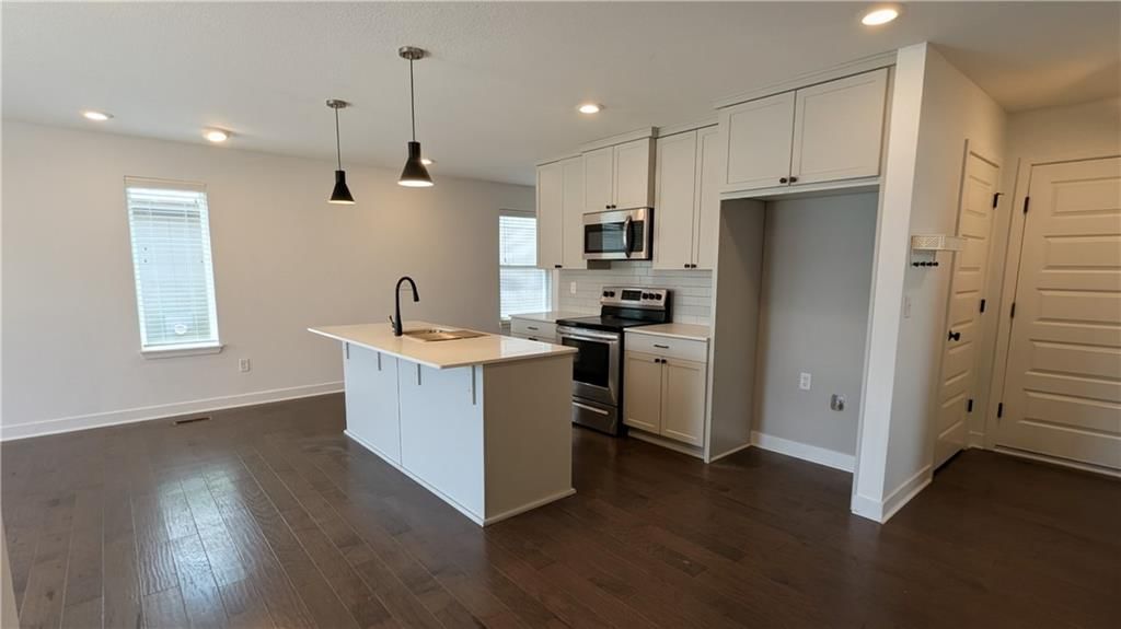 8816 SW 9th Street — photo 6