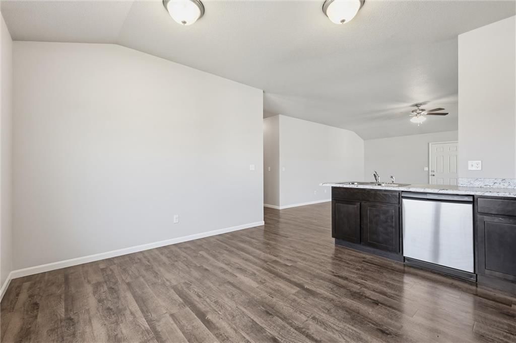 21285 W 219th Street — photo 11