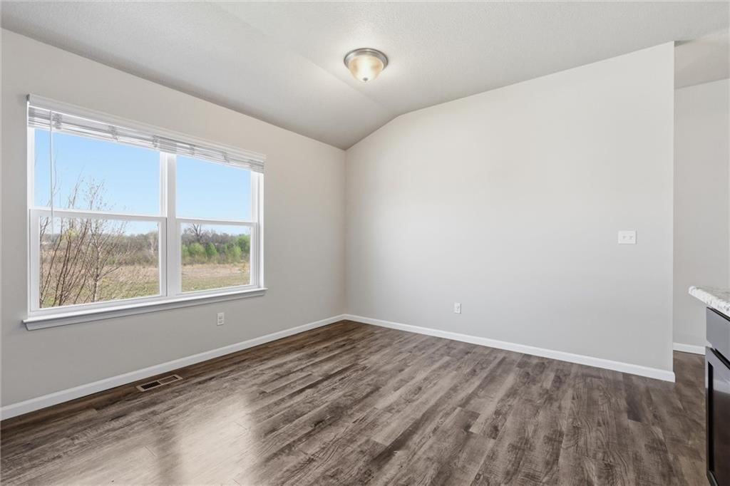 21285 W 219th Street — photo 12