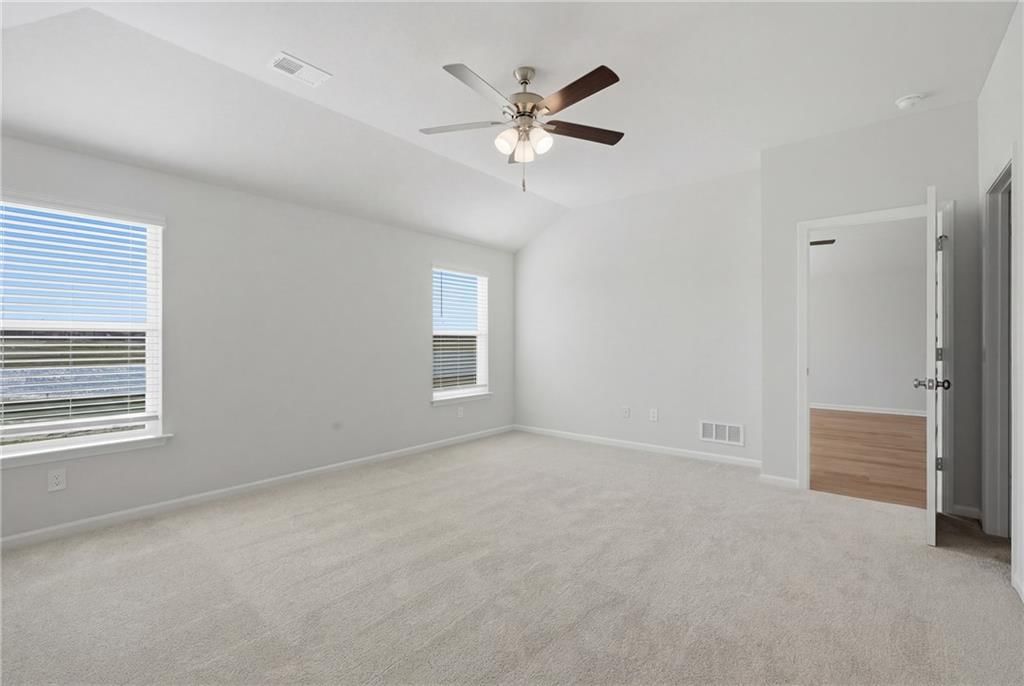 605 W Bluebird Street — photo 10