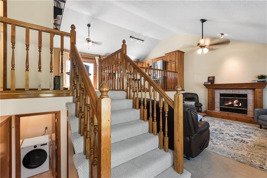 909 SW Daney Court — photo 4