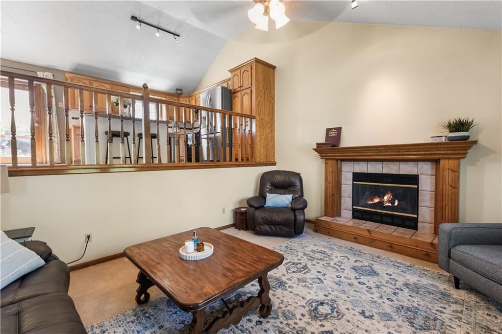 909 SW Daney Court — photo 6