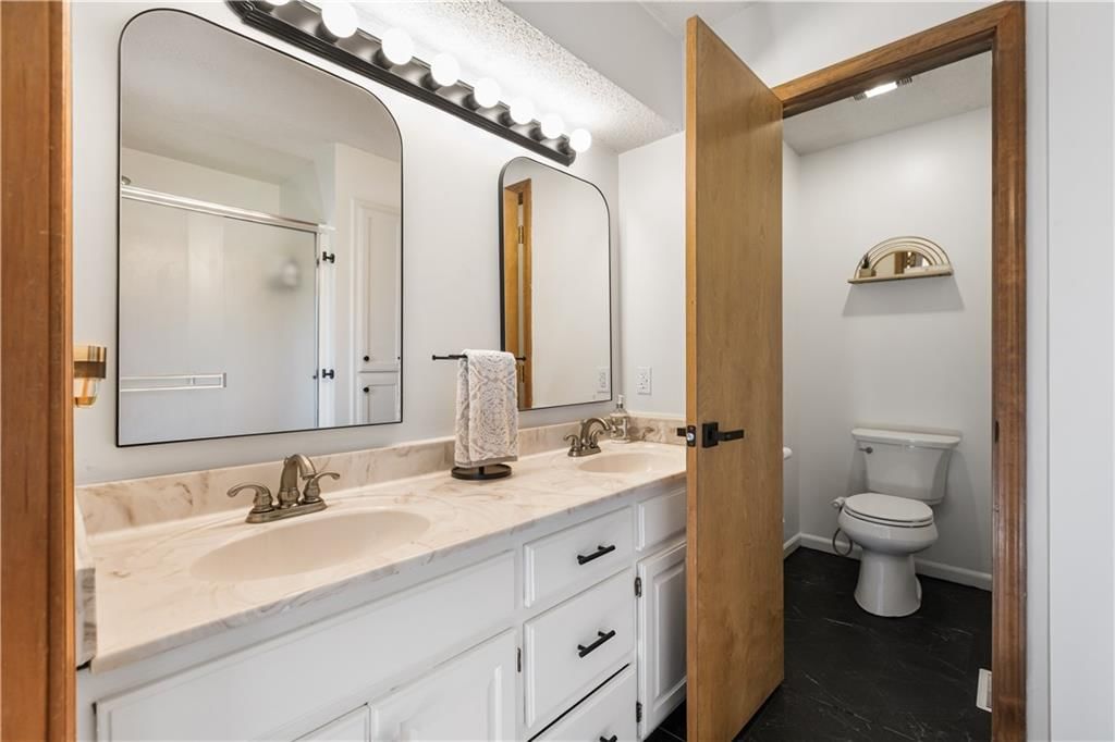 909 SW Daney Court — photo 21
