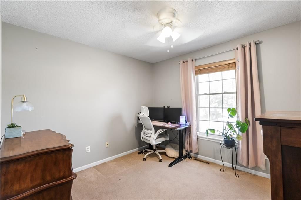 909 SW Daney Court — photo 25