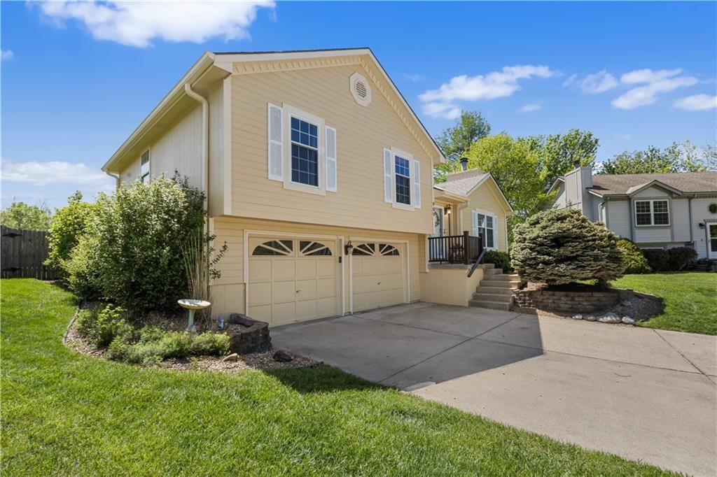 909 SW Daney Court — photo 42