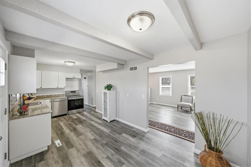 10116 W 52 Terrace — photo 8