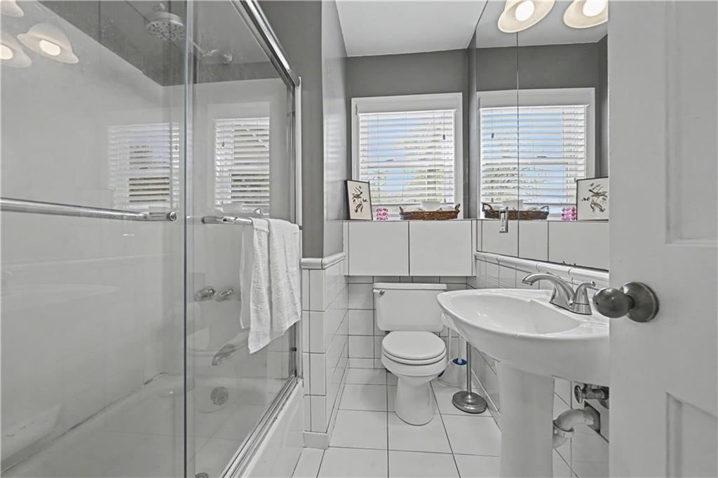 5009 W 51st Terrace — photo 12