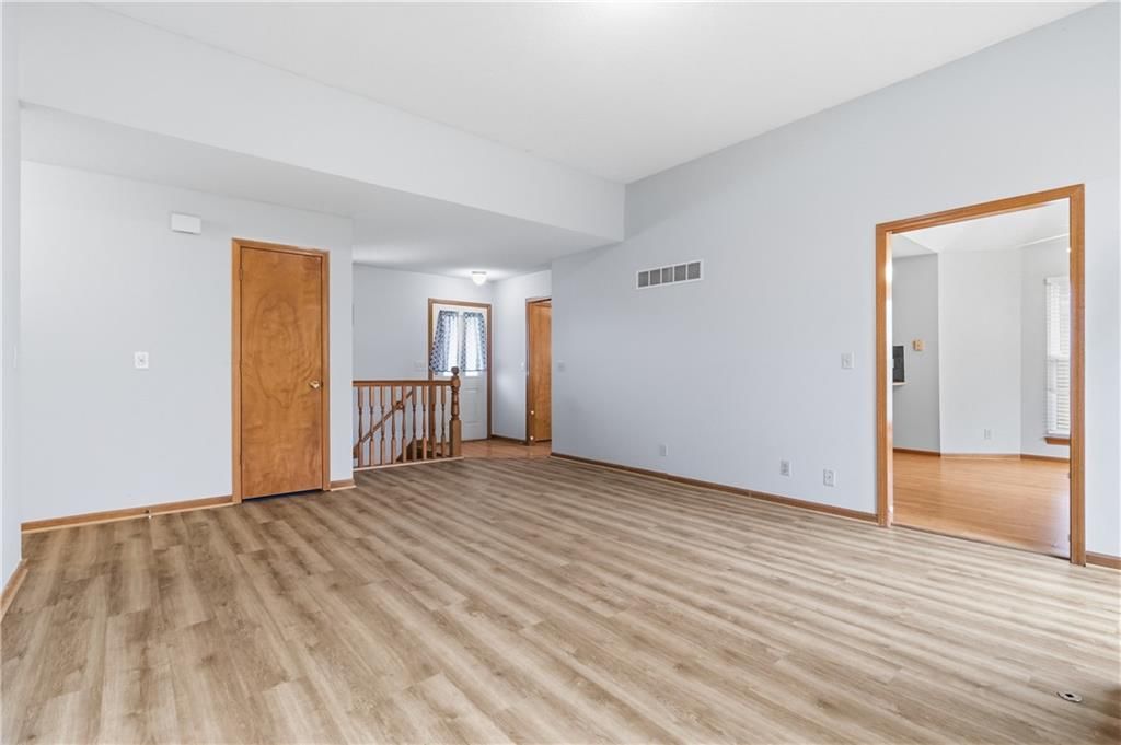 15306 Riley Street — photo 9