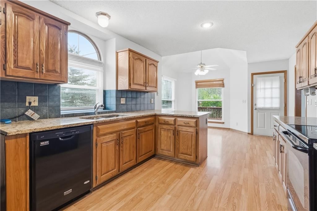 15306 Riley Street — photo 16