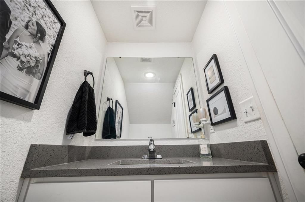 7301 Aaron Street — photo 18