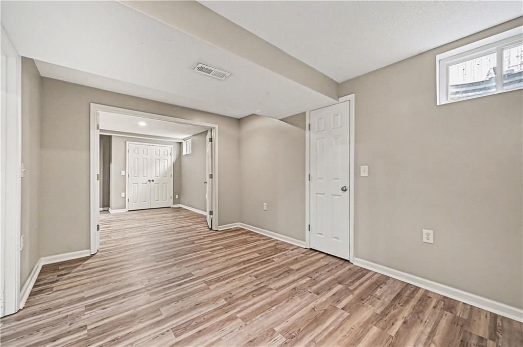 11624 S Penrose Street — photo 26