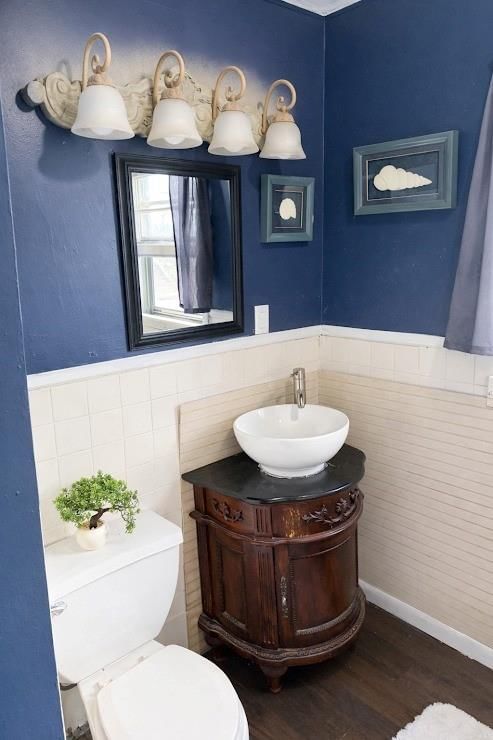 209 S Locust Street — photo 11