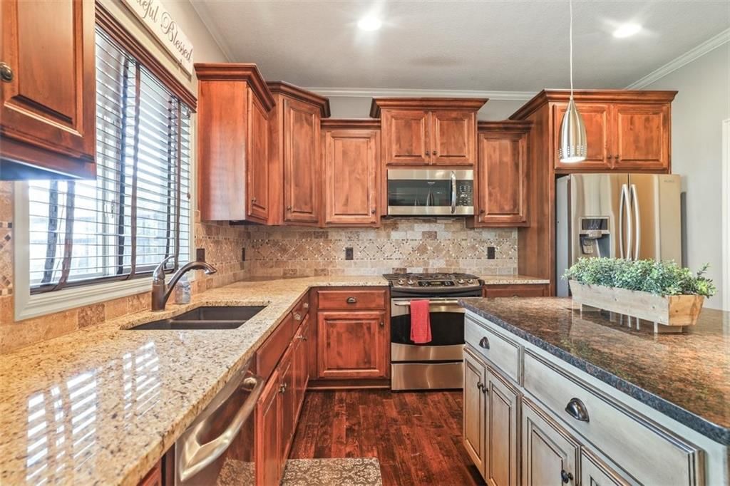 8100 NE 103rd Street — photo 11