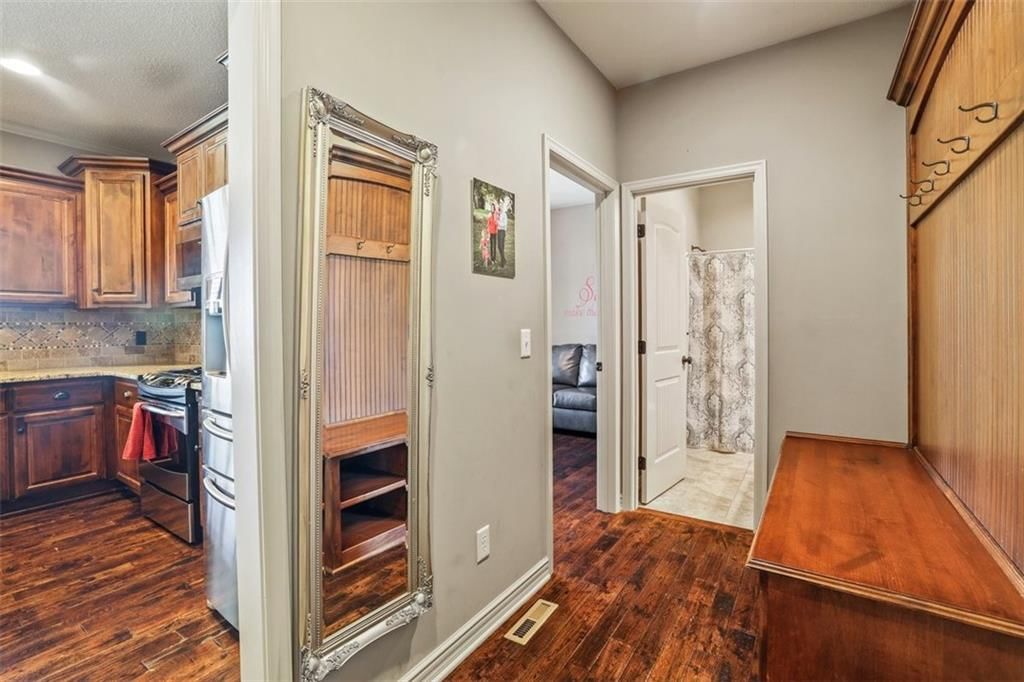 8100 NE 103rd Street — photo 14