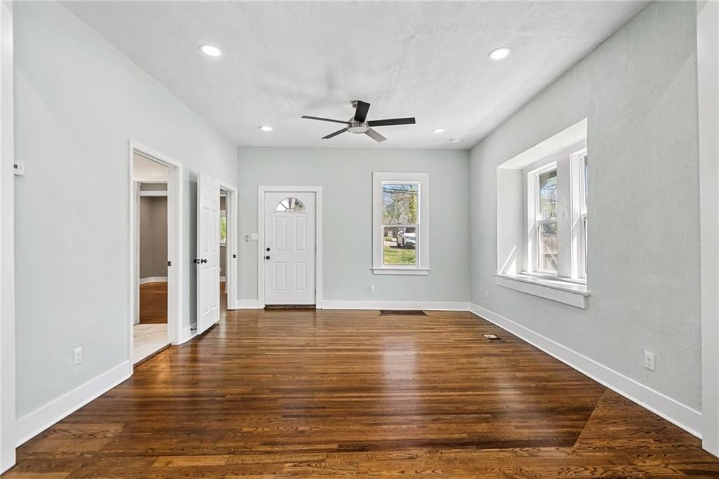 3040 N 51st Street — photo 12