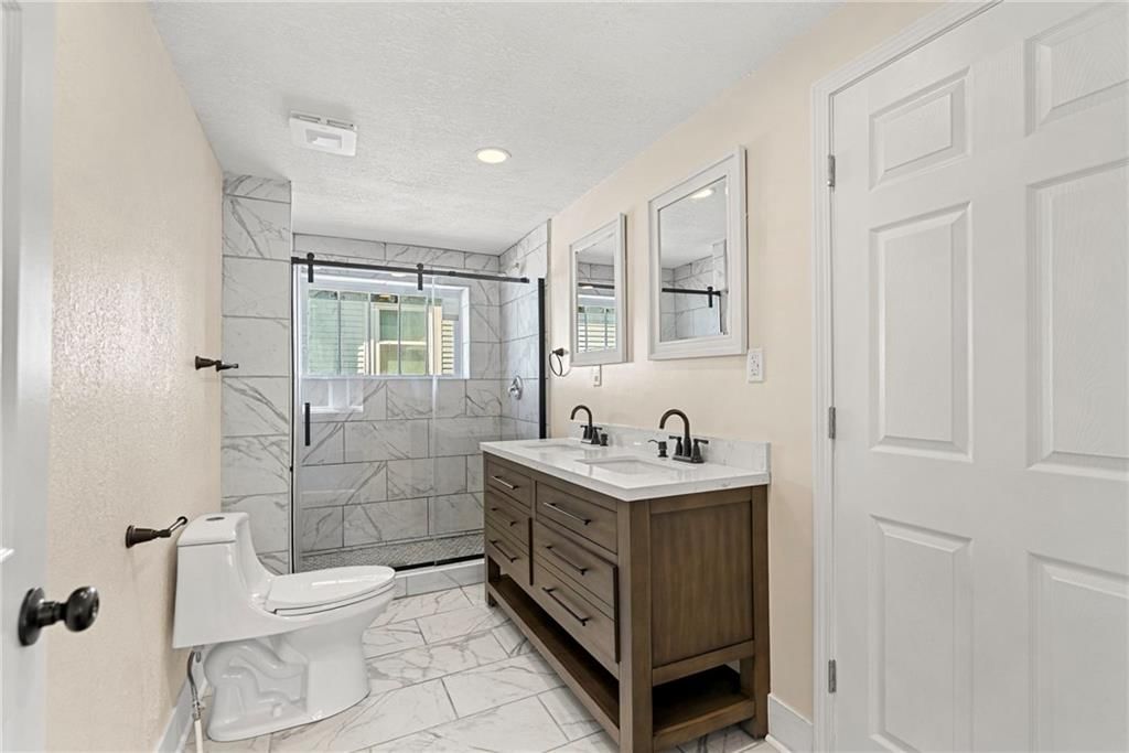 3040 N 51st Street — photo 21