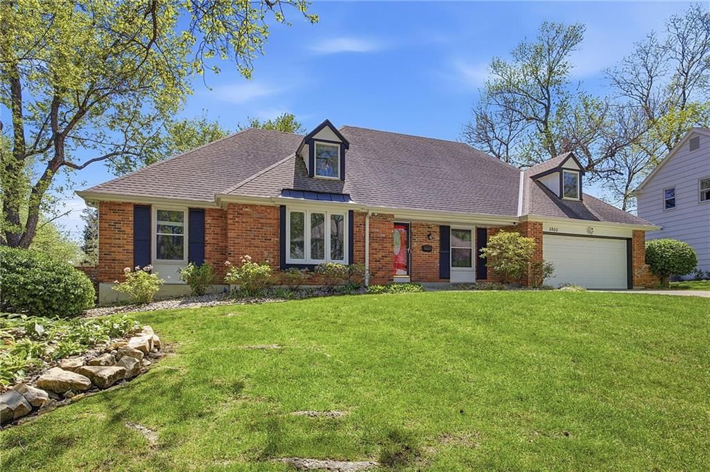 5805 W 90 Terrace, Overland Park, KS