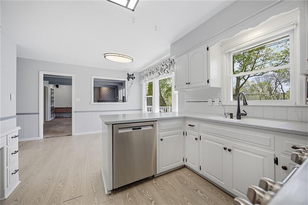 5805 W 90 Terrace — photo 19