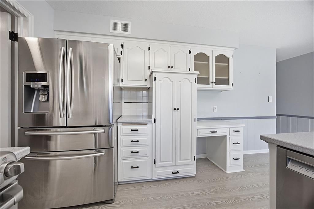5805 W 90 Terrace — photo 20