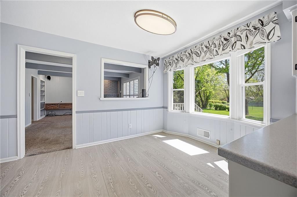 5805 W 90 Terrace — photo 23