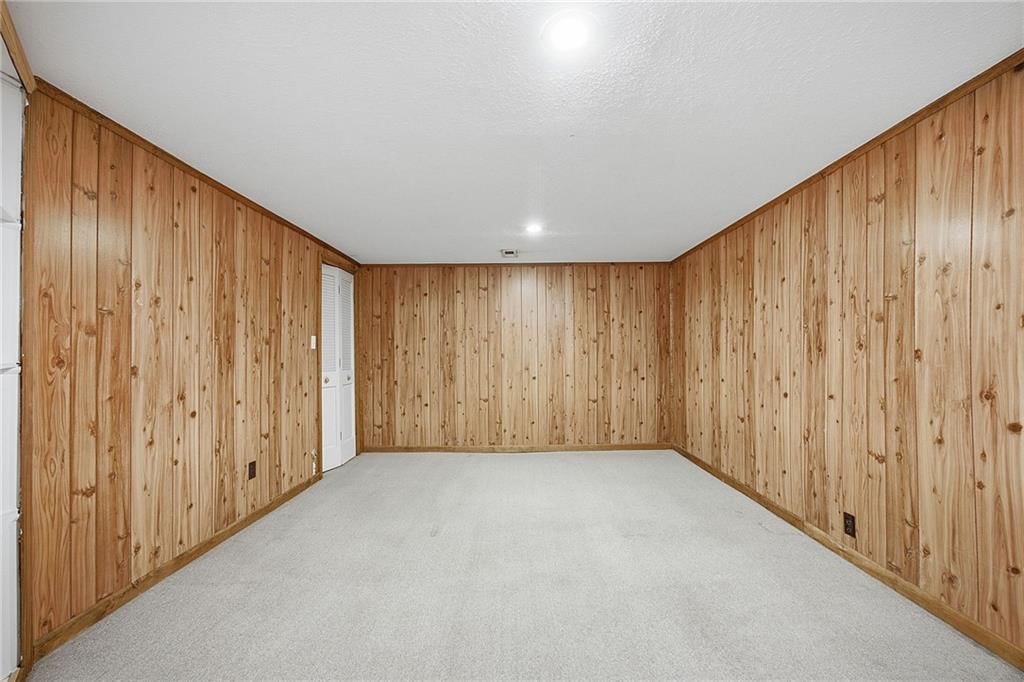 5805 W 90 Terrace — photo 45