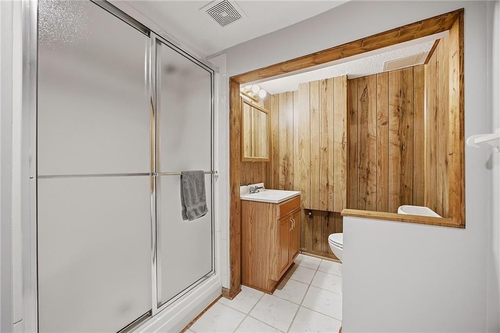 5805 W 90 Terrace — photo 46