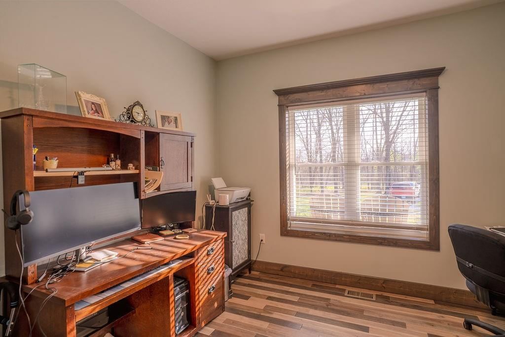 9625 Ivy Road — photo 32