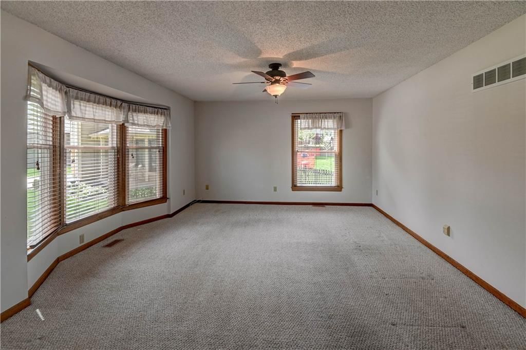 249 S Chambery Drive — photo 18