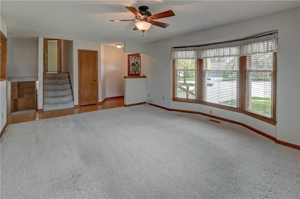 249 S Chambery Drive — photo 19