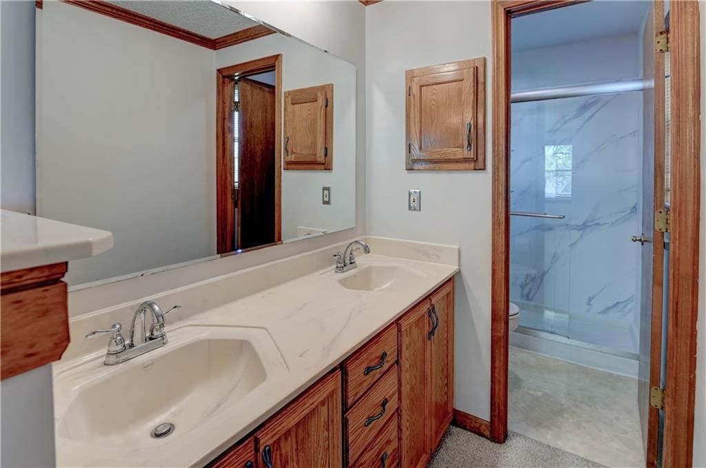 249 S Chambery Drive — photo 41