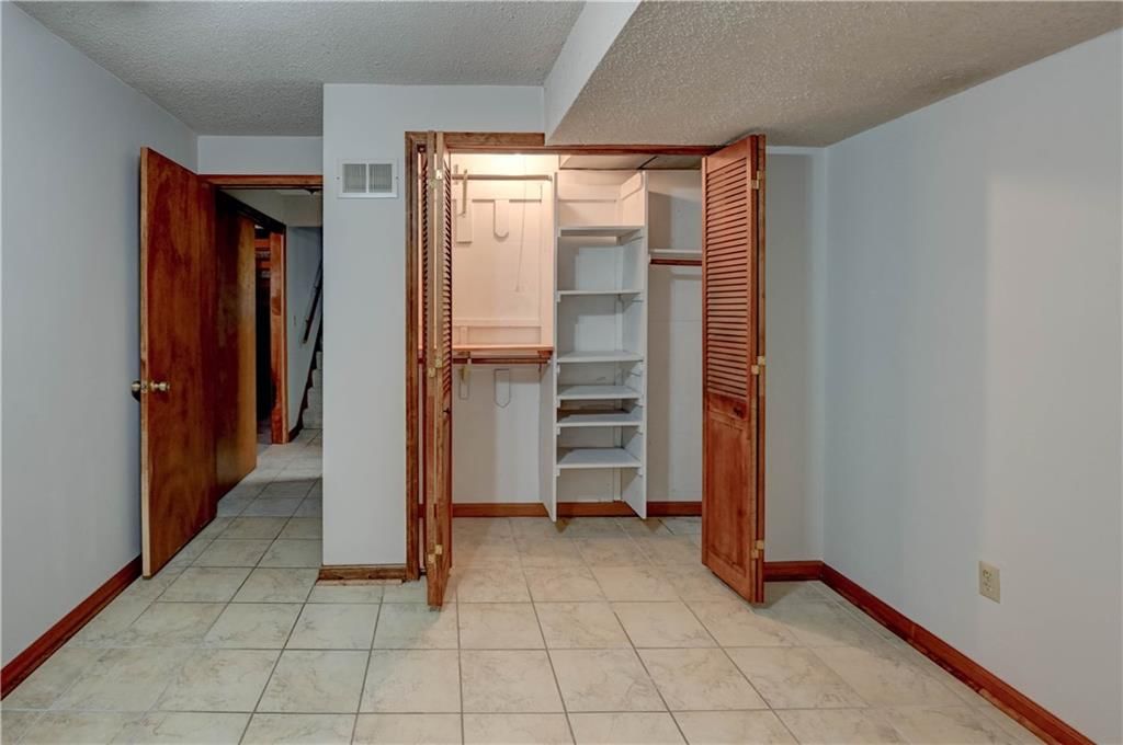 249 S Chambery Drive — photo 50