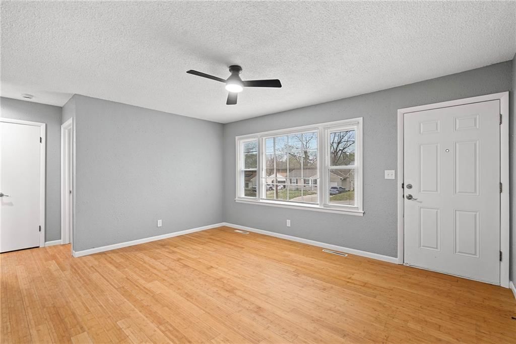 6121 Cleveland Avenue — photo 7