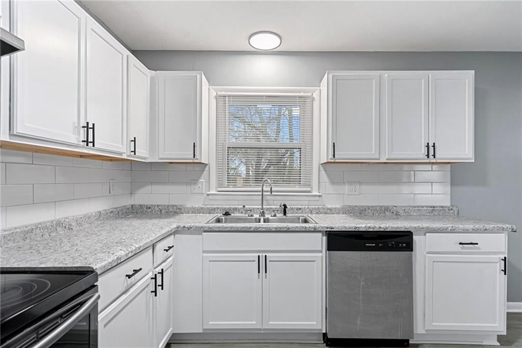 6121 Cleveland Avenue — photo 8