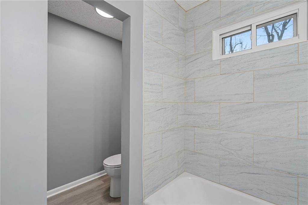 6121 Cleveland Avenue — photo 19