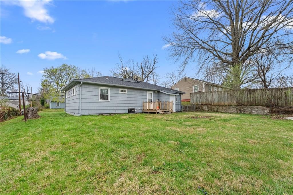 6121 Cleveland Avenue — photo 24