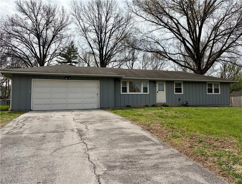 4903 NW 60th Street — photo 3
